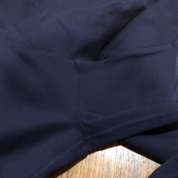 Alo yoga leggings - Picture 8 of 9